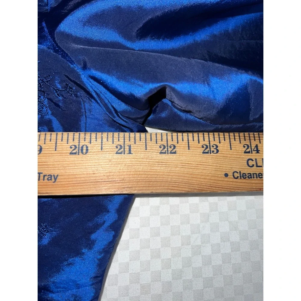 Coldwater Creek Royal Blue Embroidered Eyelet Button Up Blouse Medium 3/4 Sleeve - Picture 8 of 10